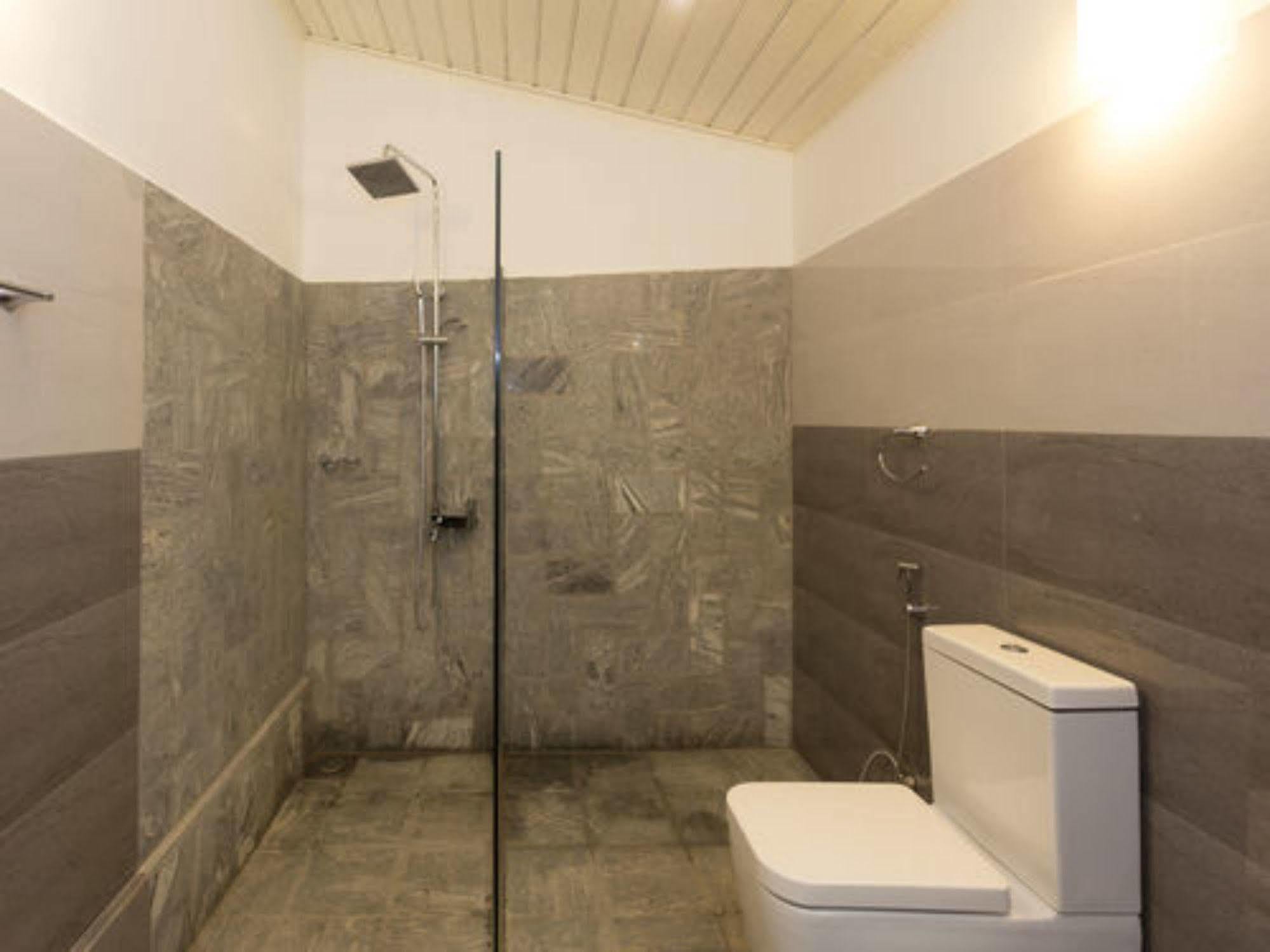 Orchid Villa Канди Екстериор снимка