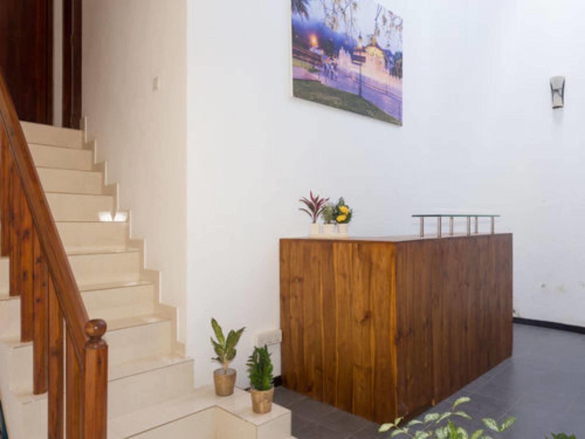 Orchid Villa Канди Екстериор снимка
