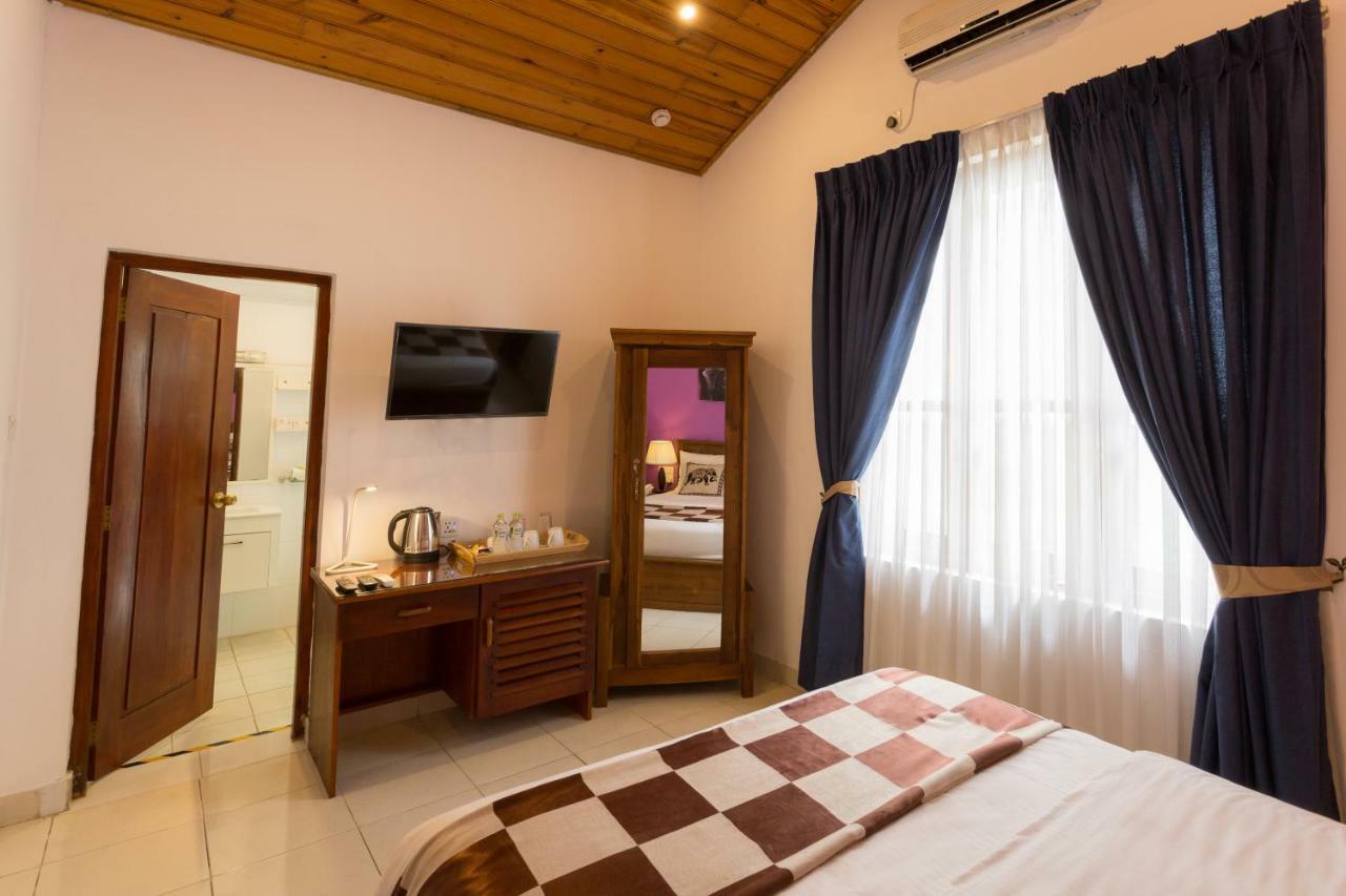 Orchid Villa Канди Екстериор снимка